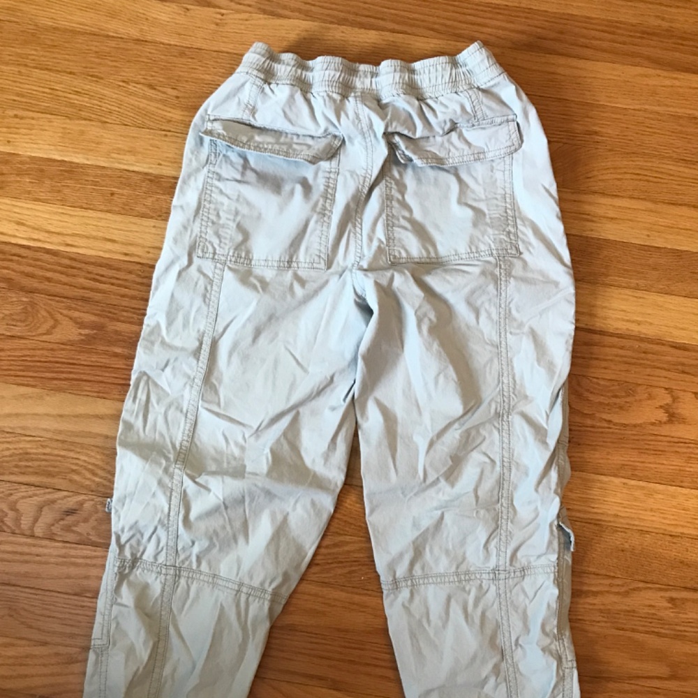 Cargos - Picture 3 of 4